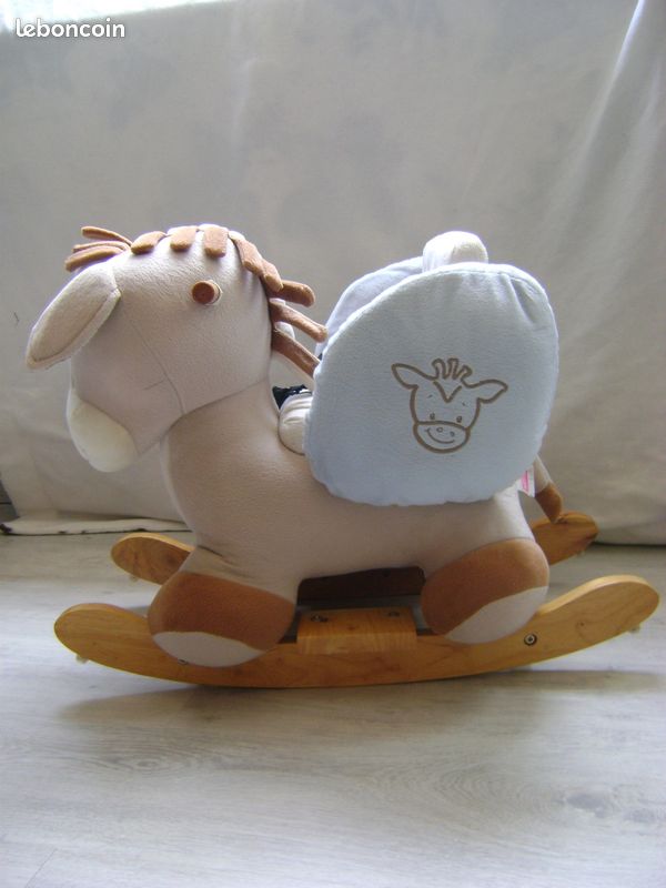 Cheval à bascule (image 4)