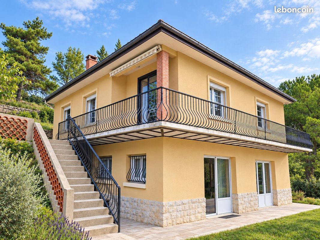 Maison 7 pièces 181 m² · à Clermont-l'Hérault · 181 m² · 600 000 €