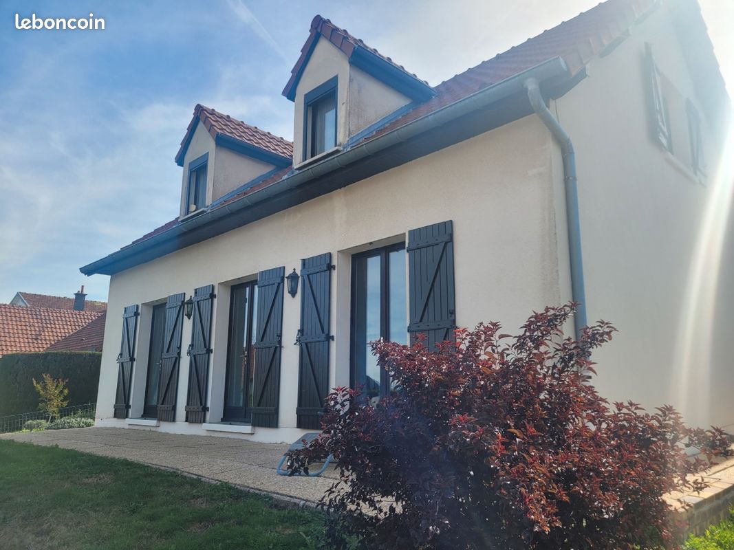Maison 5 pièces 95 m² · à Échenoz-la-Méline · 95 m² · 180 000 €
