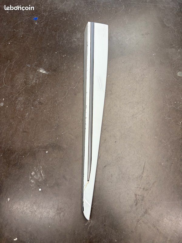 Baguette de porte passager clio 4 (image 1)