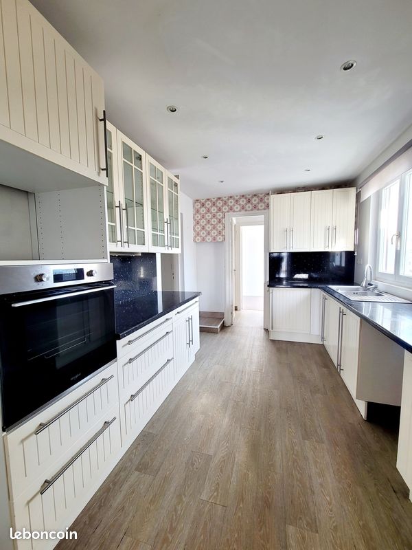 Appartement 5 pièces 166 m² · à Boulogne-sur-Mer · 166 m² · 1 350 €/mois