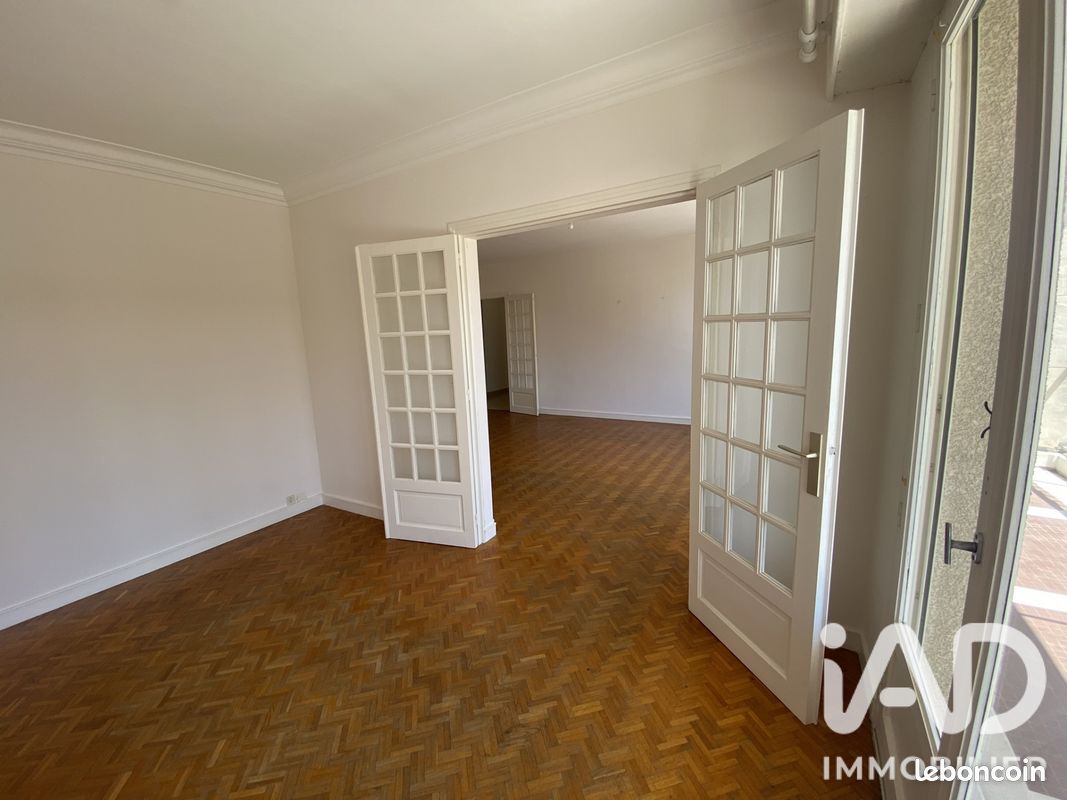 Appartement 5 pièces 115 m² · à Cholet · 115 m² · 186 500 €