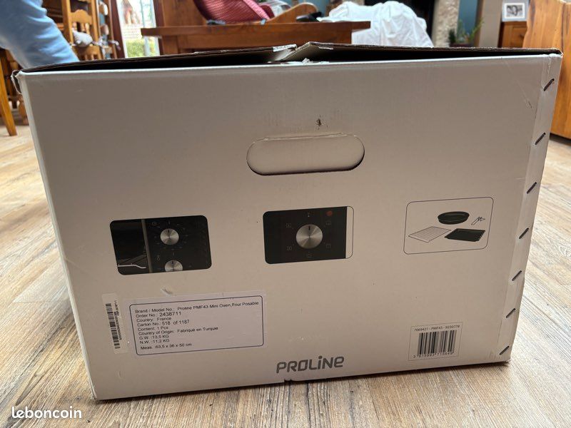Four Posable (image 10)