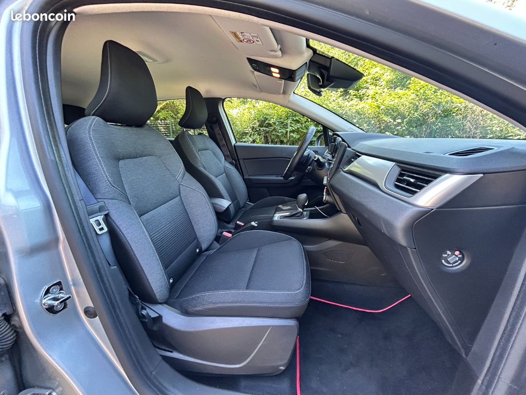 RENAULT CAPTUR Blue dCi 115 EDC Zen/ Distribution OK (image 16)