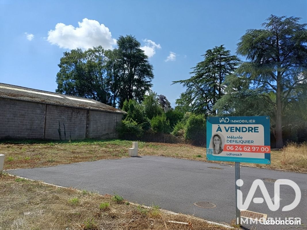 Terrain 403 m² · à Questembert · 403 m² · 135 000 €