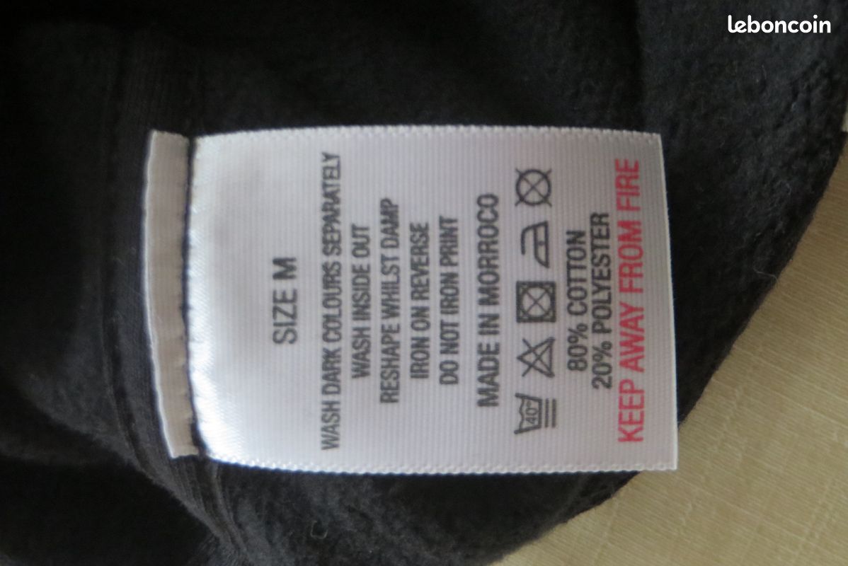 Sweatshirt noir sérigraphié Free Fortnite. Lama, Gaming, taille M, marque POPGEAR (image 4)