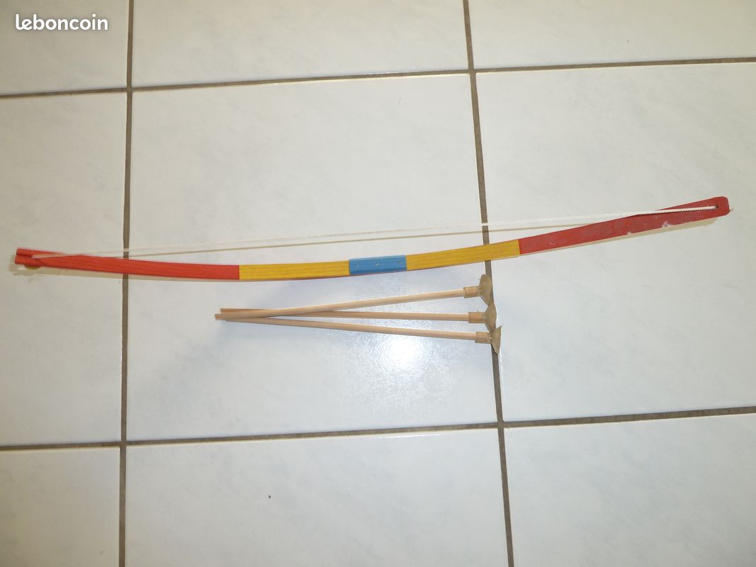 Petit arc d'enfants 53cm et 3 fleches (image 2)