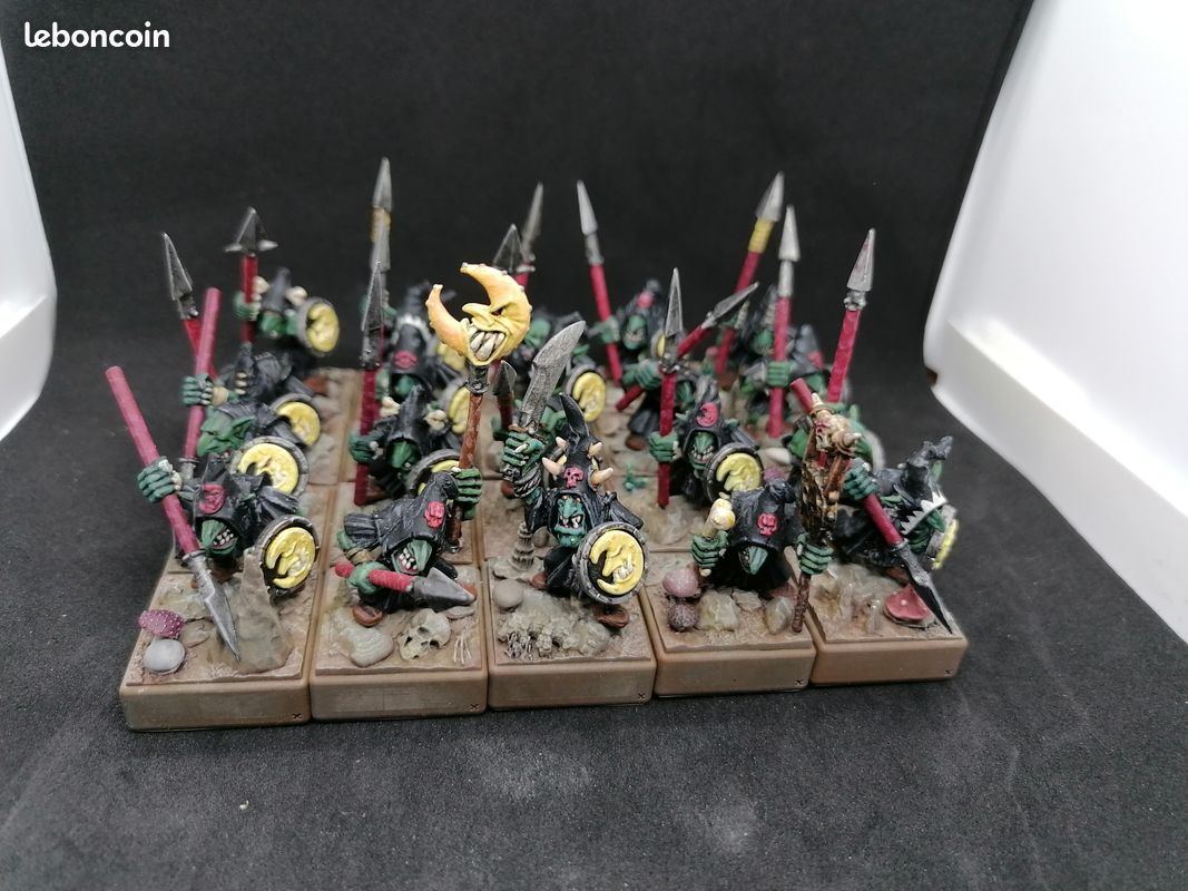100 Bases Rondes Plastique 25mm Pour Warhammer 40k / AoS – Miniatures Jeux De Figurines – Neuf