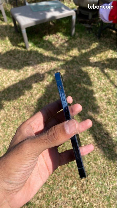 IPhone 12 Pro 128go (image 2)