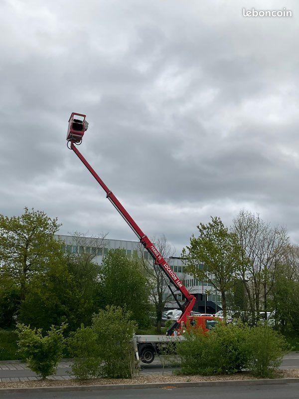 Nacelle Nissan Cabstar (image 3)