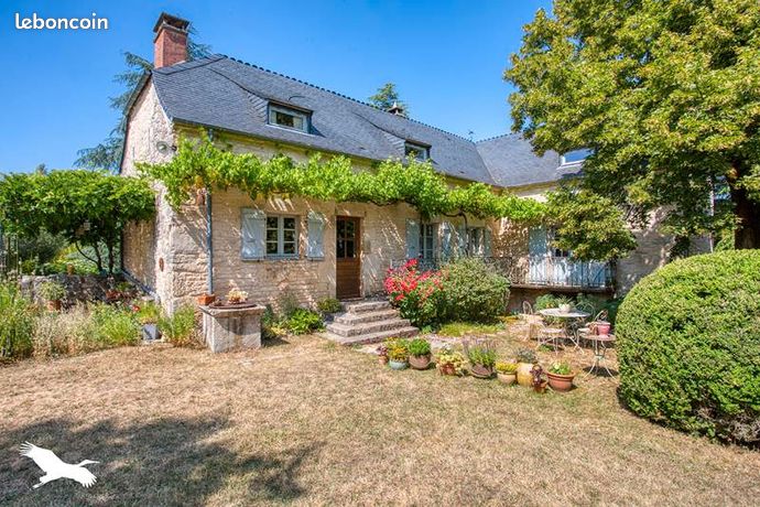 Ferme 13 pièces 381 m²