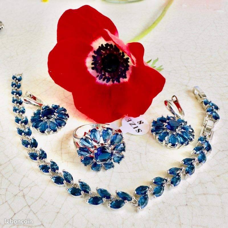 Lot De Bijoux En Argent 925 - Bagues, Boucles D'oreilles, Pendentifs (75g) - Occasion