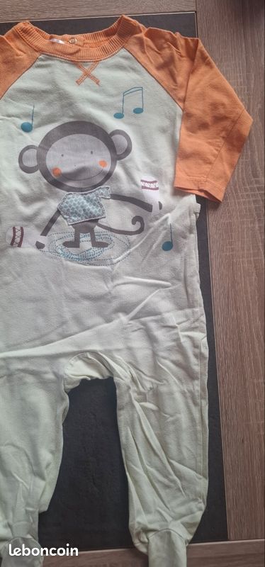 Pyjama. Taille 18 mois. Marque Kitchoun
2 (image 4)