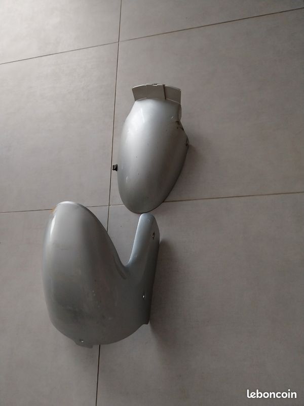 Garde de boue de scooter chinois 125cm3 (image 1)