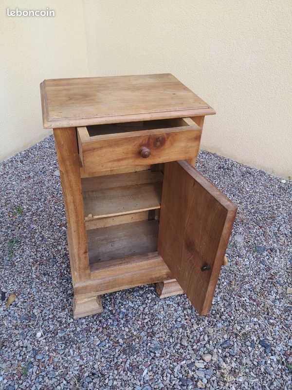 Meuble d'appoint en merisier (image 2)