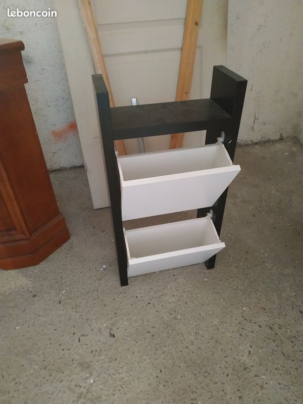 Meuble à chaussures (image 1)