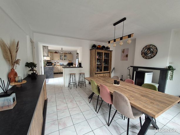 Maison 8 pièces 120 m²