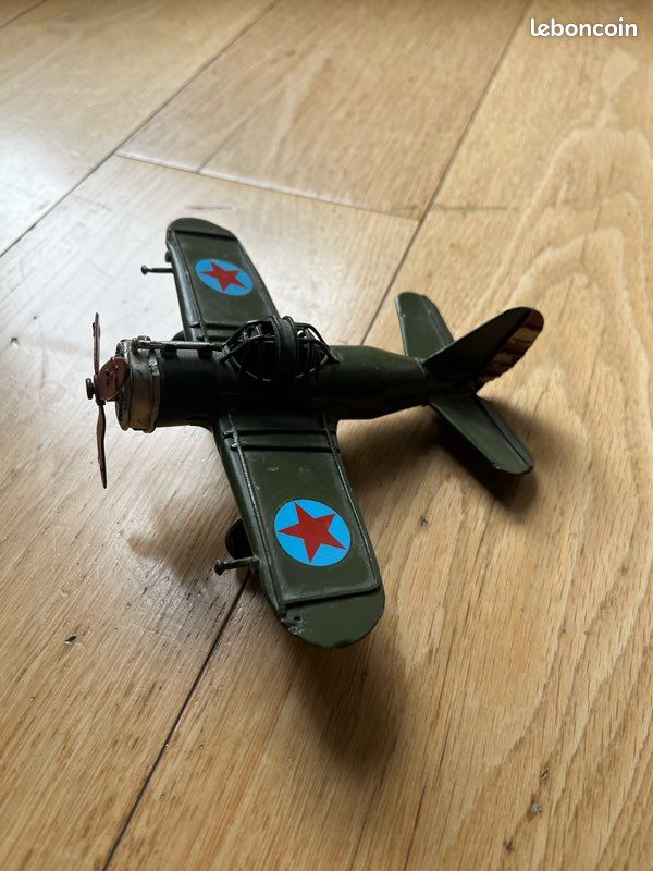 Jouet avion en fer / maquette (image 4)