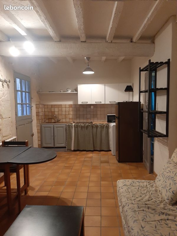 Appartement 1 pièce 24 m² · à Arles · 24 m² · 420 €