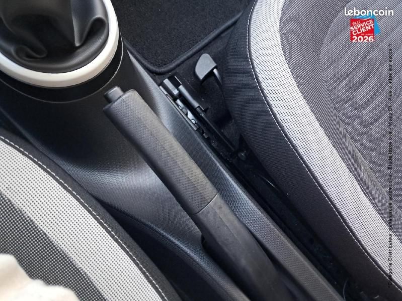 Renault Twingo 1.0 SCe 65ch Equilibre (image 25)