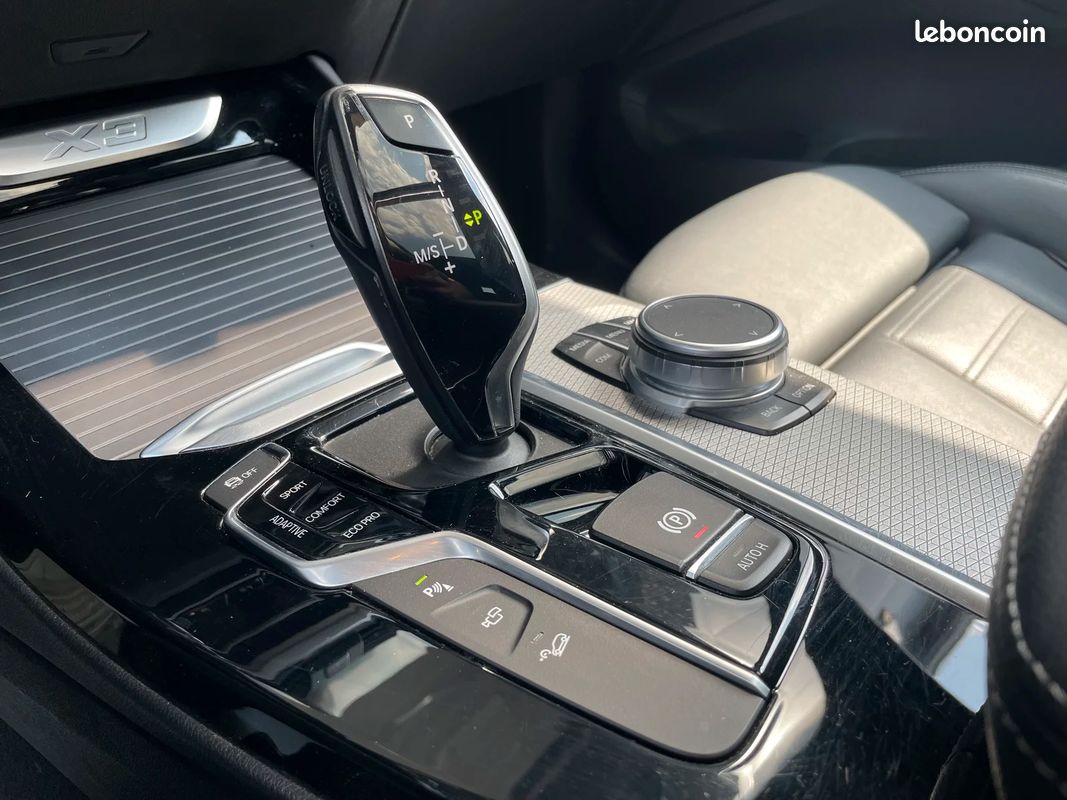 BMW X3 20d 190 ch xDrive M SPORT / TOIT OUVRANT / CARPLAY / CAMERA 360 (image 28)