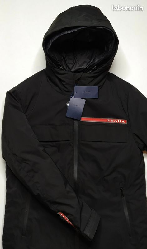 Prada Doudoune doublée avec veste détachable à l'interieur (image 4)