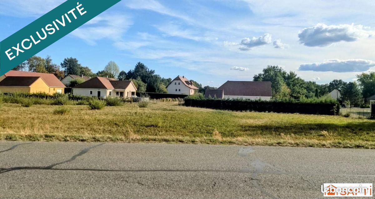 Terrain 4532 m² · à Saint-Germain-du-Bois · 4 532 m² · 169 000 €