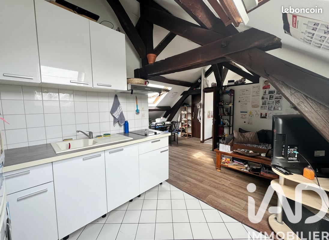 Immeuble 105 m² · à Sens · 105 m² · 210 000 €