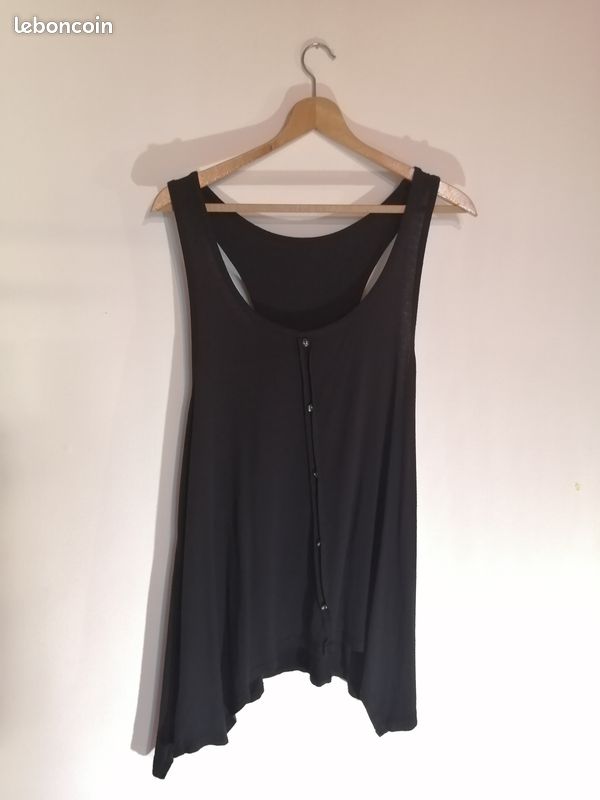 T-shirt noir - Taille L (image 1)