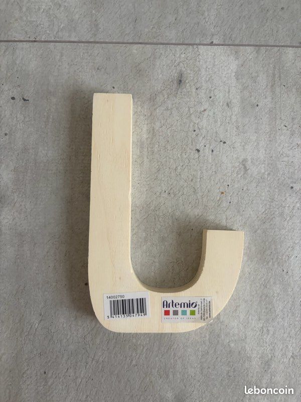 Lettre en bois J artemio 19 cm (image 4)