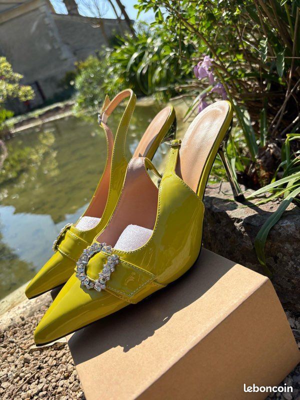 Yellow Chaussures Ã Talon Jaune Talons Hauts Talon Jaune Talons