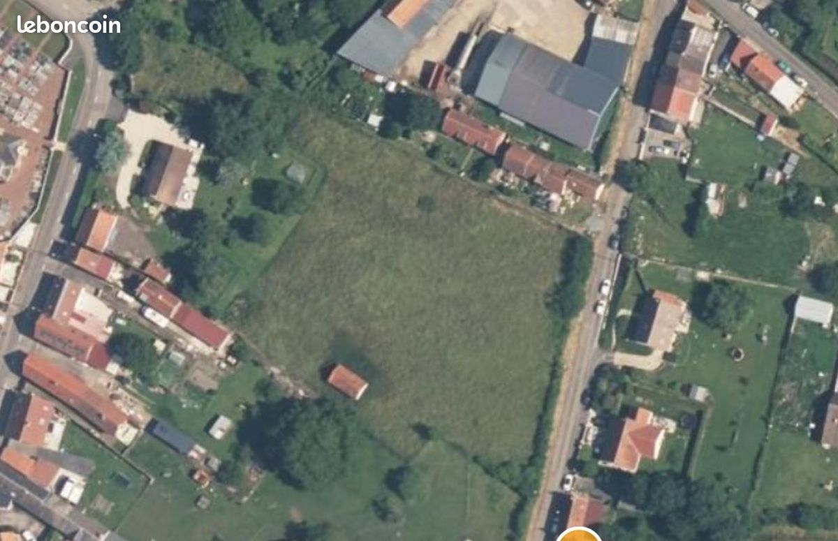 Terrain 6001 m² · à Gouy · 78 000 €