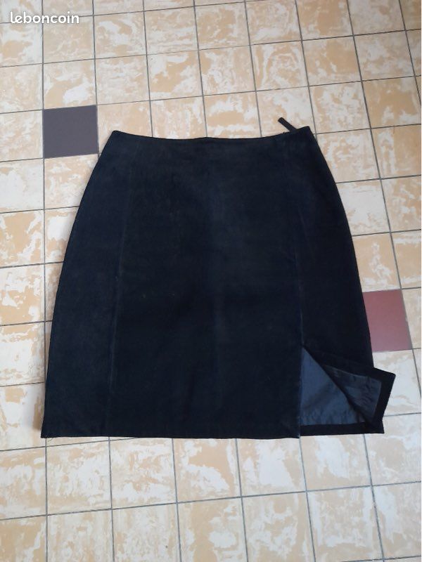 Jupe en cuir (image 2)