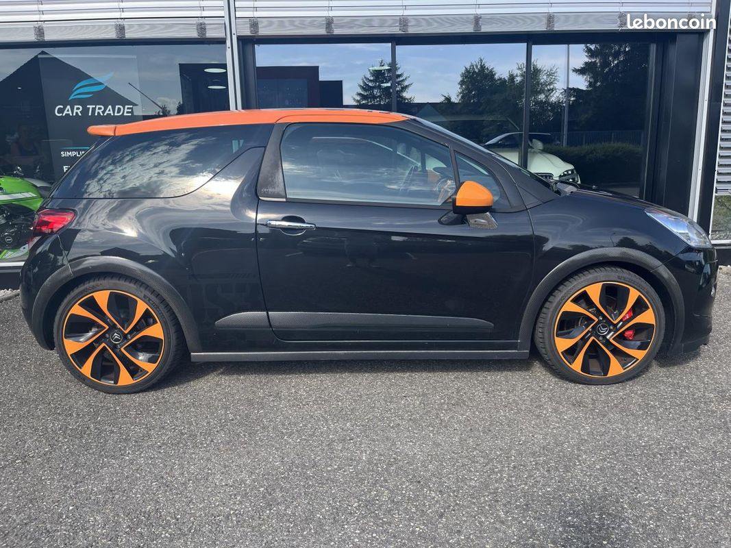DS DS 3 1.6 THP 16V - 202 BERLINE Racing (image 2)