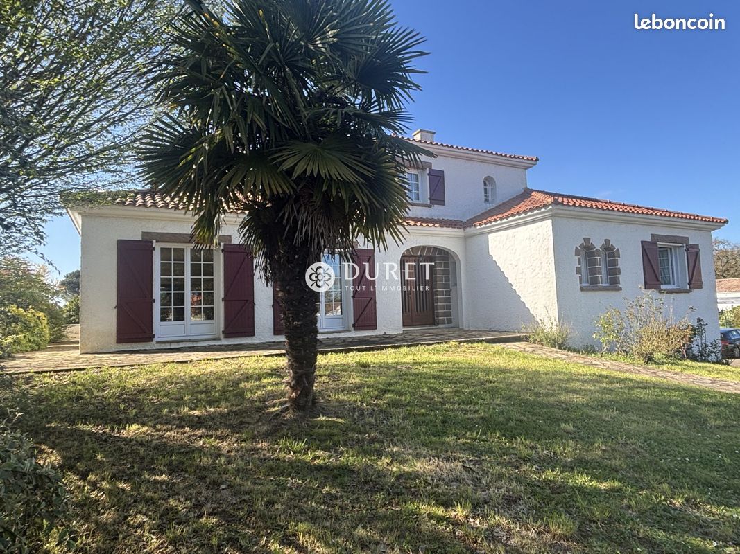 Maison 8 pièces 207 m² · à Clisson · 207 m² · 630 000 €