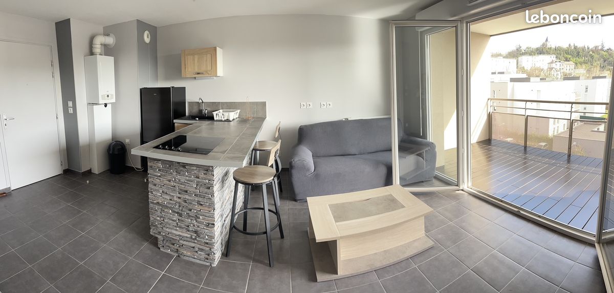 Appartement 2 pièces 43 m² · à Saint-Fons · 43 m² · 895 €/mois