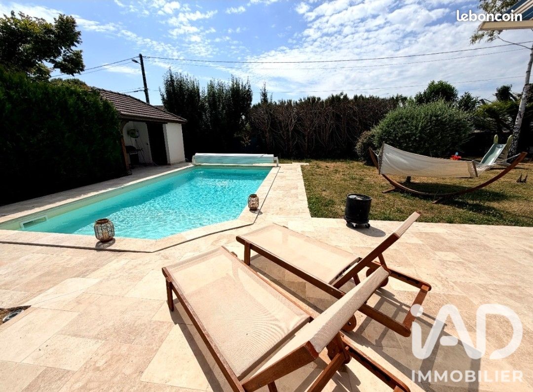 Maison 6 pièces 180 m² · à Saint-Germain · 180 m² · 395 000 €