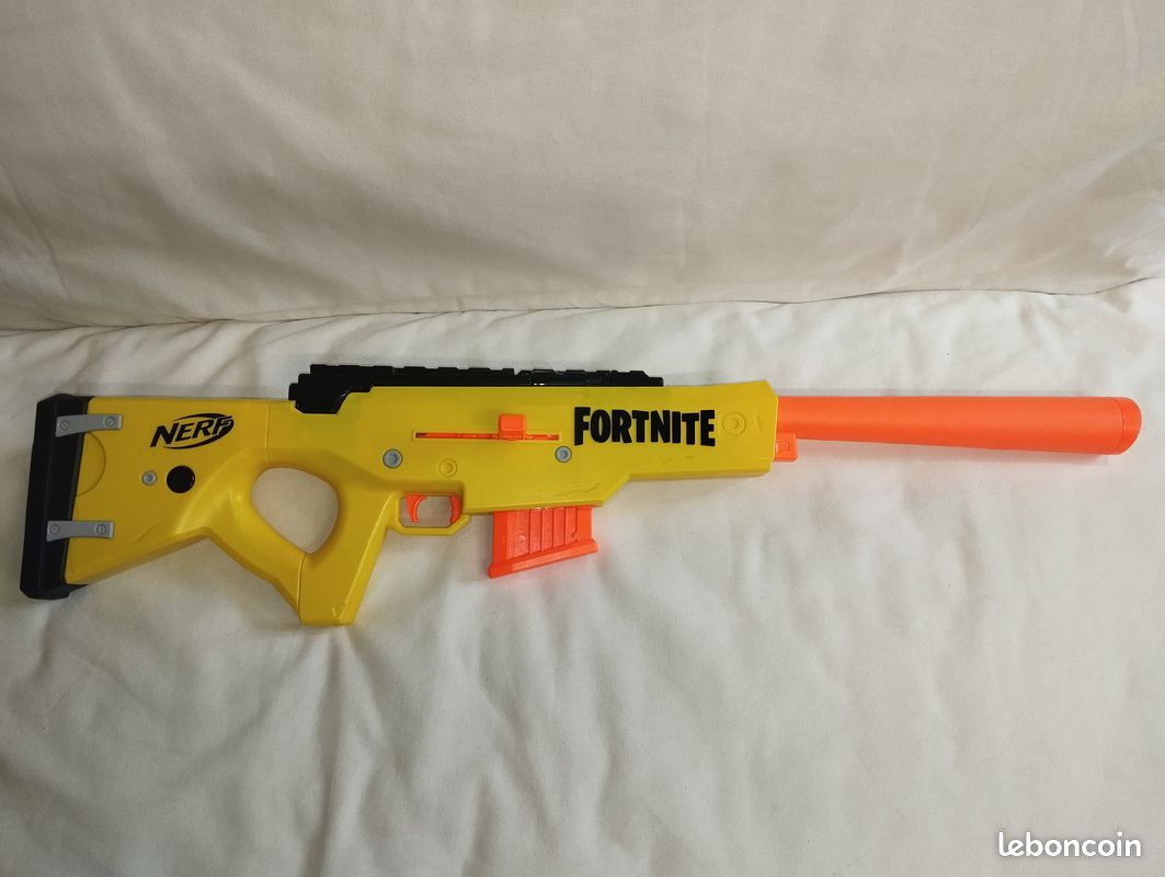 Nerf Fortnite BASR-L BOLT ACTION RIFLE (image 1)