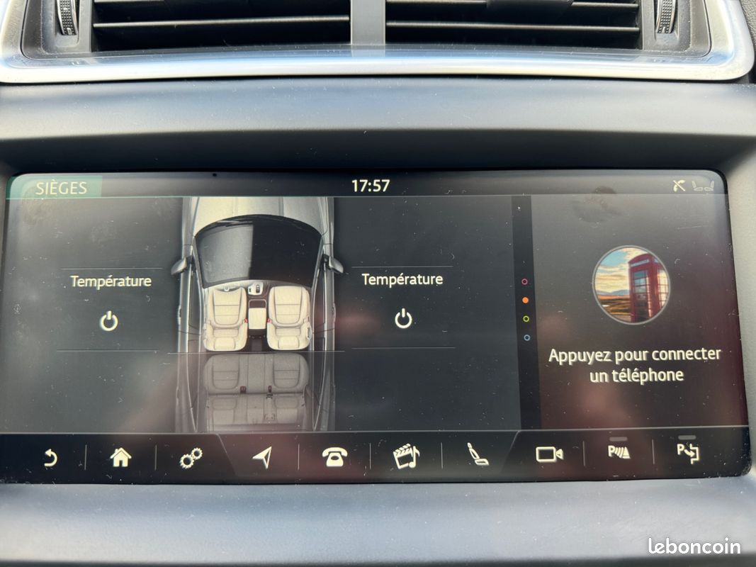 JAGUAR E-PACE D180 AWD R-DYNAMIC S BVA8 180Ch Toit panoramique Garantie 12 mois (image 24)
