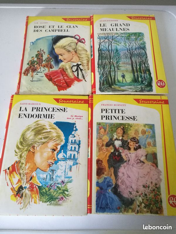Lot 4 livres collection Souveraine (image 1)