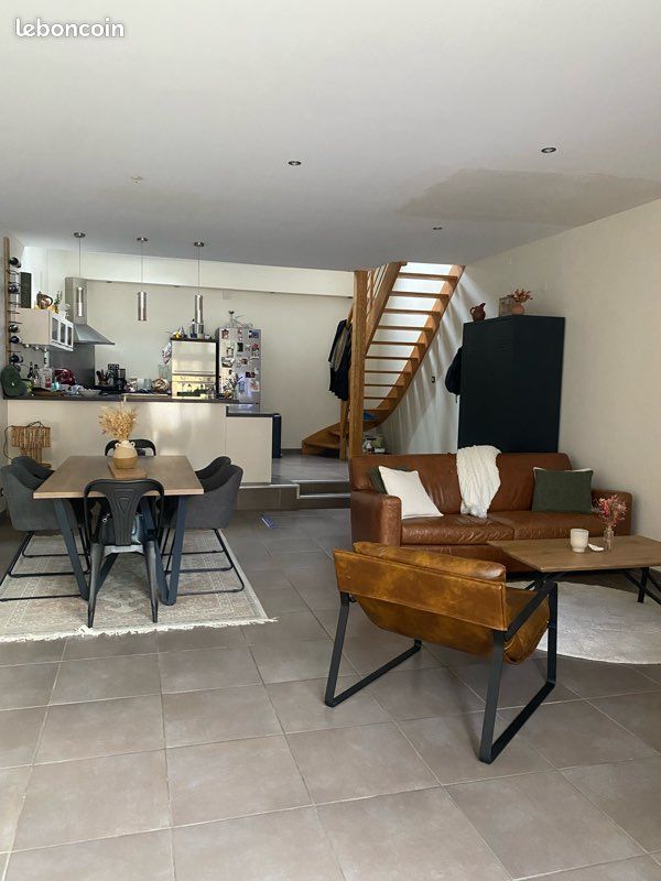 Maison 3 pièces 98 m² · à Fougères · 98 m² · 850 €