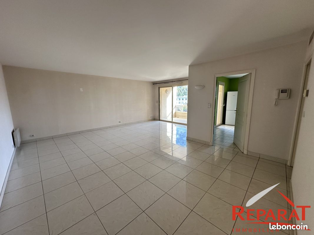 Appartement a louer brive-la-gaillarde - 3 pièce(s) - 84 m2 - Surfyn