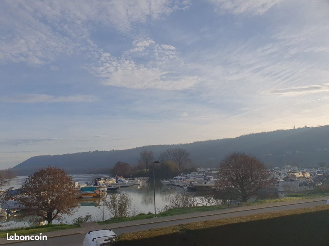 Appartement 3 pièces 67 m² · à Les Roches-de-Condrieu · 67 m² · 800 €