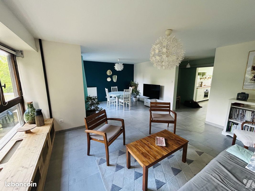 Appartement 4 pièces 74 m² · à Grenoble · 74 m² · 126 000 €