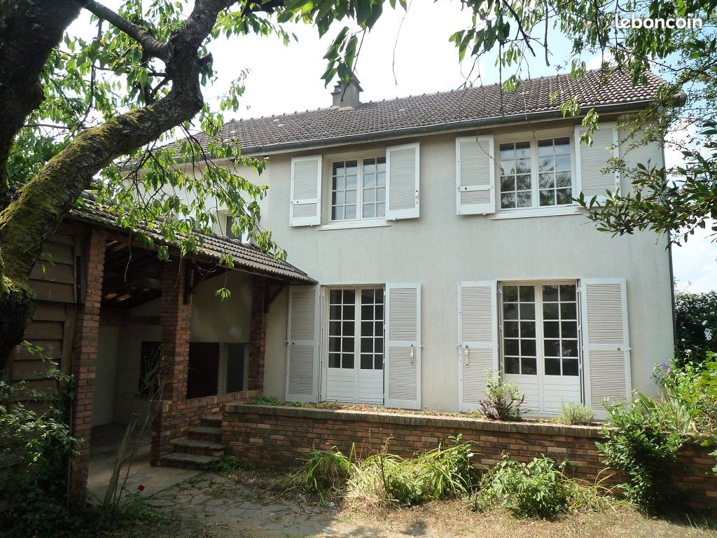 Maison 7 pièces 145 m² · à Quincy-sous-Sénart · 145 m² · 374 000 €