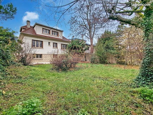Maison 8 pièces 167 m²
