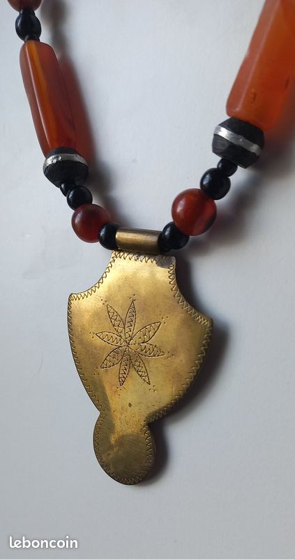 Collier artisanal, pierres cornaline et laiton (image 4)