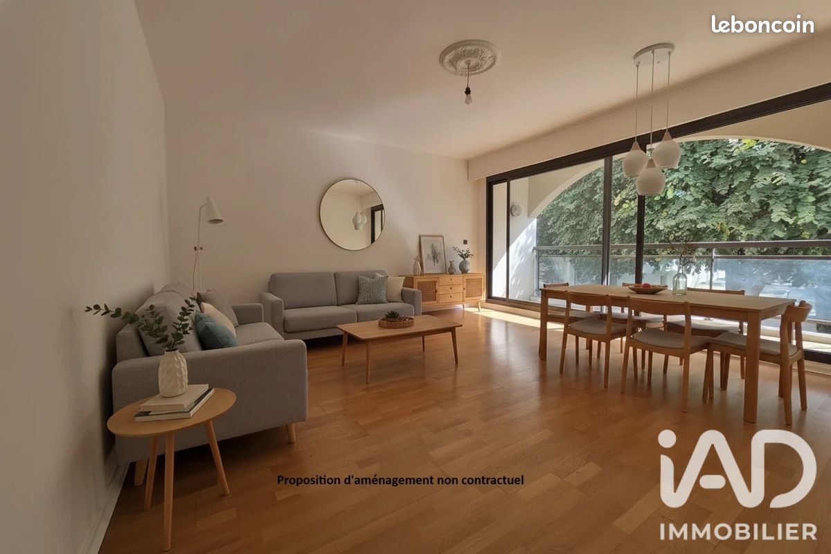 Appartement 5 pièces 90 m² · à Pau · 90 m² · 210 000 €