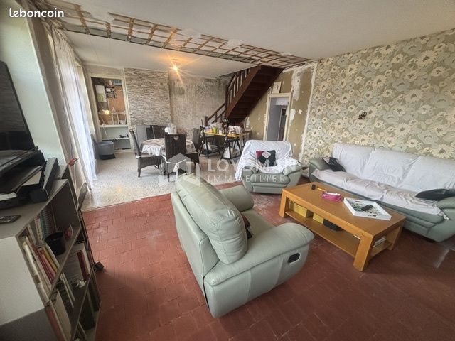 Maison 6 pièces 129 m² · à Charenton-du-Cher · 129 m² · 99 000 €