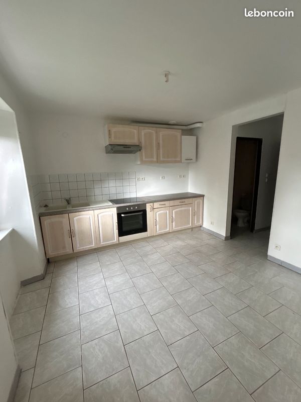 Appartement 3 pièces 60 m² · à Héricourt · 60 m² · 600 €/mois